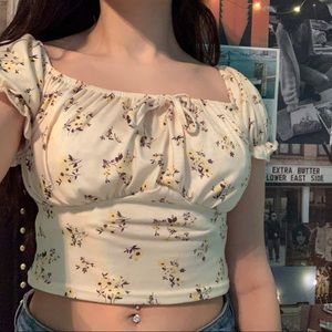 Puff Sleeve Floral Crop Top